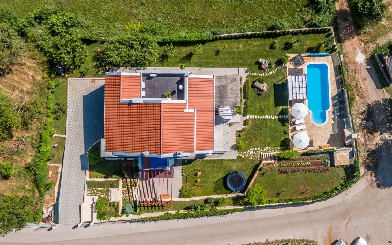 Luxury Villa Nadalina-Dicmo Dugopolje Exterior photo